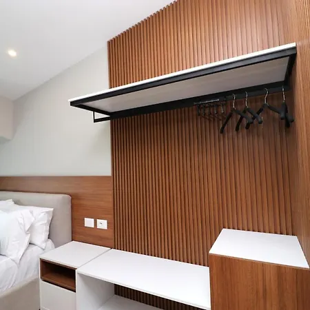 Vila Elarad R101 With Balcony - Sea View Hotel