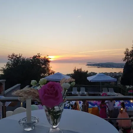 Vila Elarad R101 With Balcony - Sea View